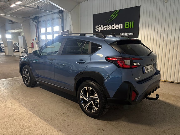 Subaru Crosstrek 3 of 5