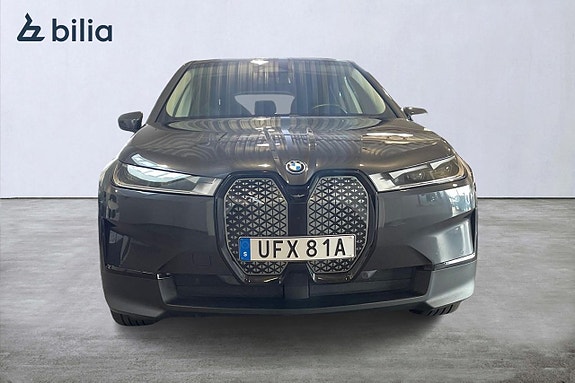 BMW iX 5 of 5