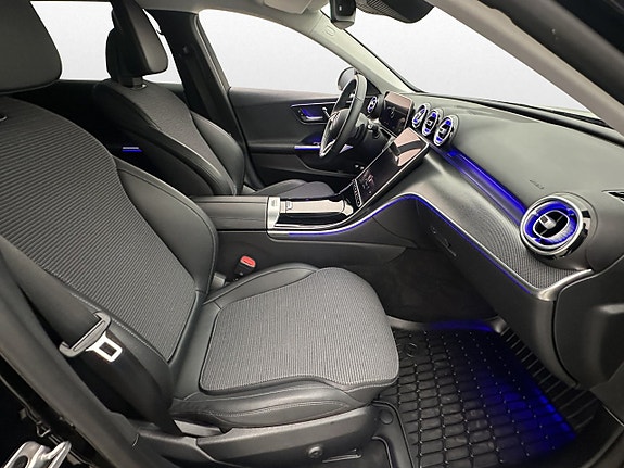 Mercedes-Benz C300 15 of 30
