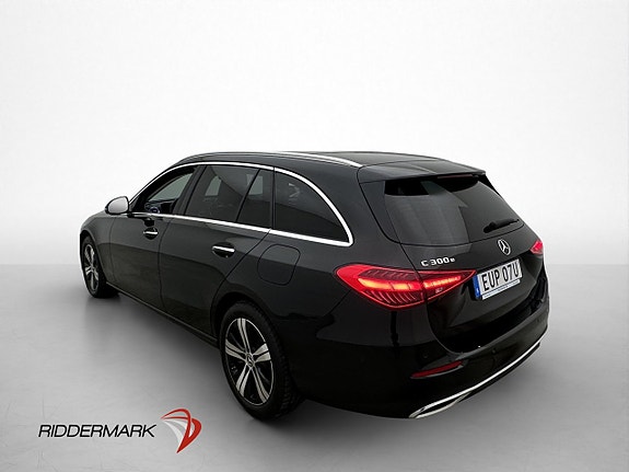 Mercedes-Benz C300 5 of 5