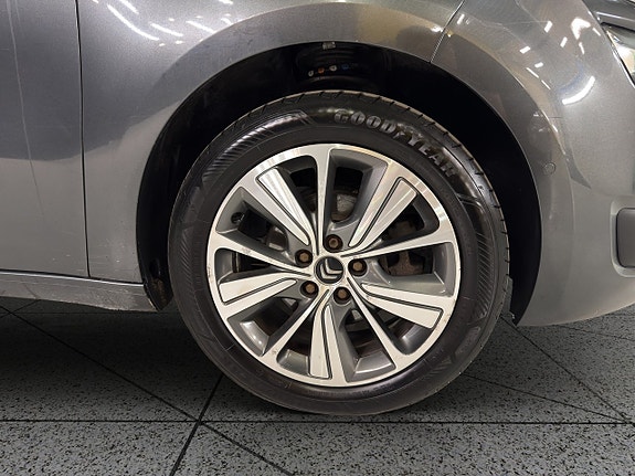 Citroen Grand C4 Picasso 14 of 30