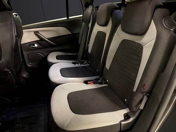 Citroen Grand C4 Picasso 22 of 30