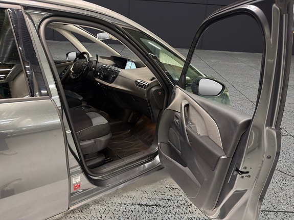 Citroen Grand C4 Picasso 20 of 30