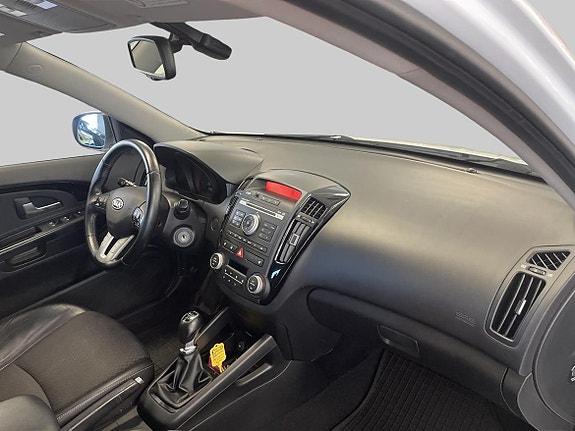 Kia Ceed 7 of 16