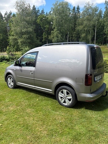 Volkswagen Caddy 2 of 5