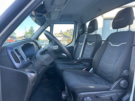 Iveco Daily 9 of 16