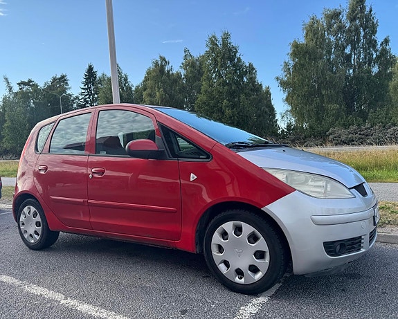 Mitsubishi Colt 3 of 4