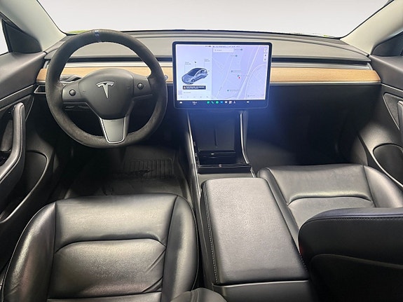 Tesla Model 3 12 of 21