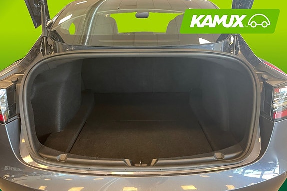 Tesla Model 3 17 of 25