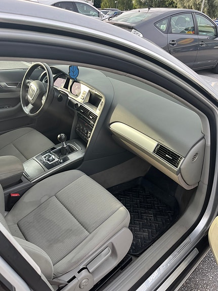 Audi A6 11 of 16