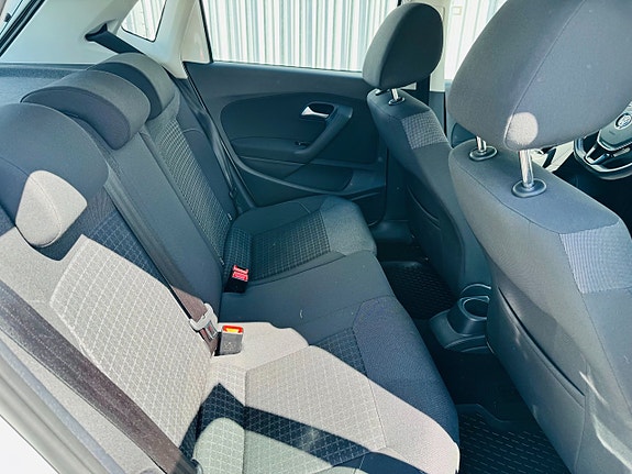 Volkswagen Polo 6 of 22
