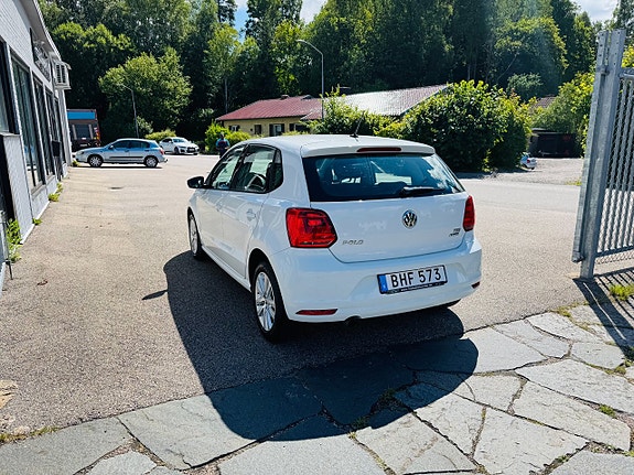 Volkswagen Polo 4 of 5