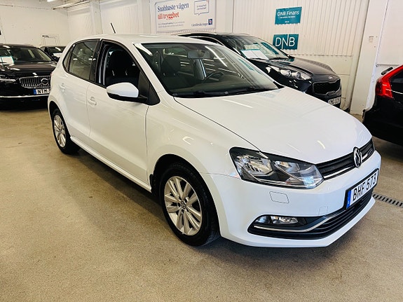 Volkswagen Polo 11 of 22