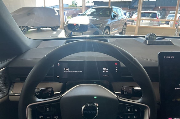 Volvo ES90 26 of 29
