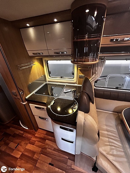 Hymer B 678 / Automat / Solcell / Kamkedja 9 of 16
