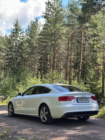 Audi A5 3 of 5