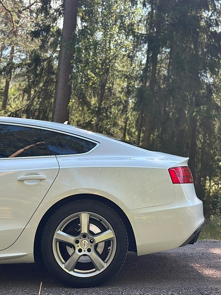 Audi A5 6 of 8