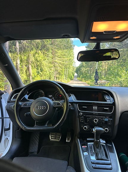 Audi A5 7 of 8