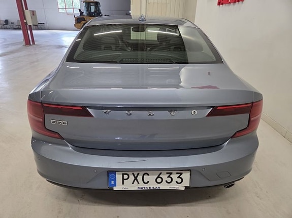 Volvo S90 7 of 10