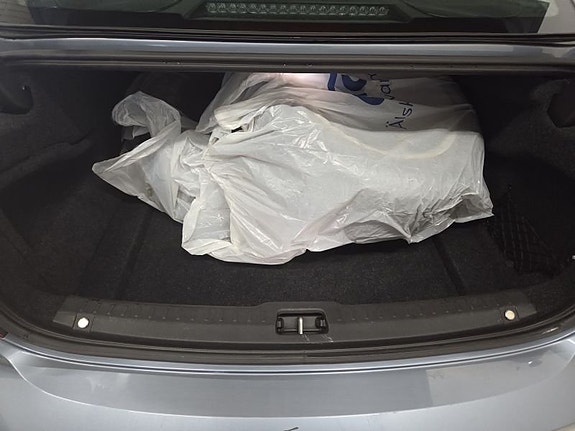 Volvo S90 8 of 10