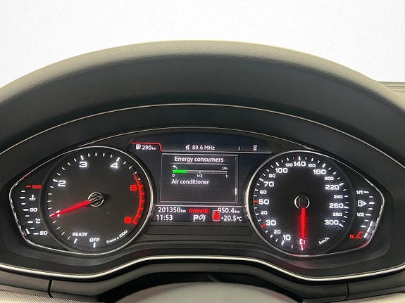 Audi A4 16 of 30