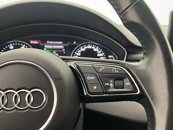 Audi A4 18 of 30