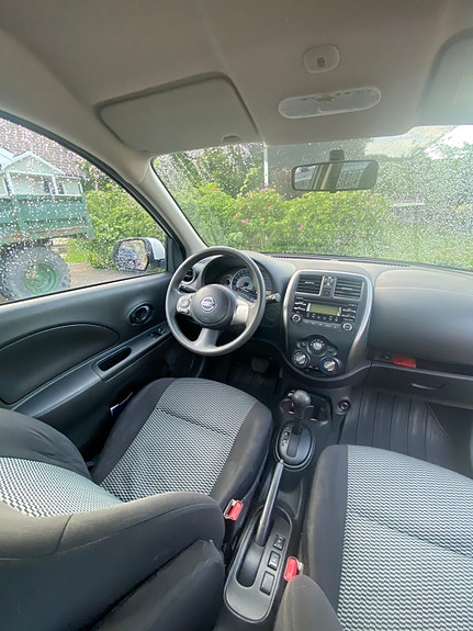 Nissan Micra 6 of 7