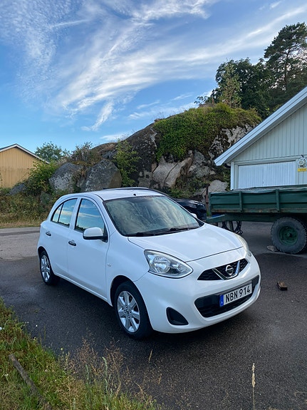 Nissan Micra 2 of 7