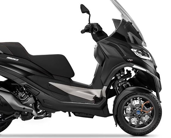 Piaggio MP3 530Exclusive Nero Meteora 2 of 2