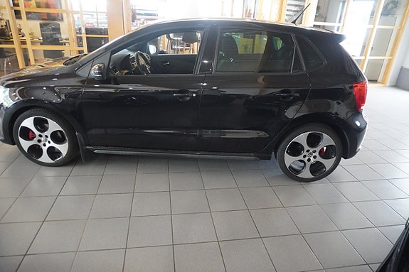 Volkswagen Polo 4 of 5
