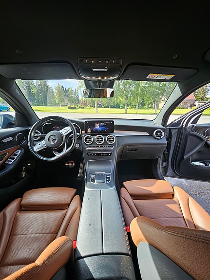 Mercedes-Benz GLC300 de 5 of 5