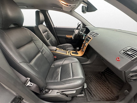 Volvo V50 25 of 30