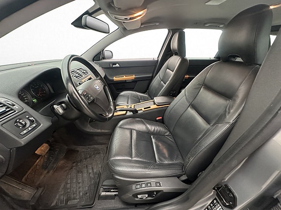 Volvo V50 12 of 30