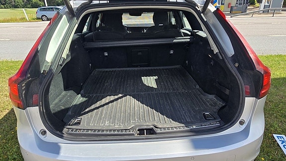 Volvo V90 11 of 12