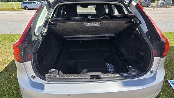 Volvo V90 12 of 12