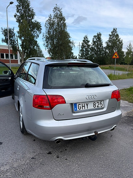 Audi A4 7 of 8