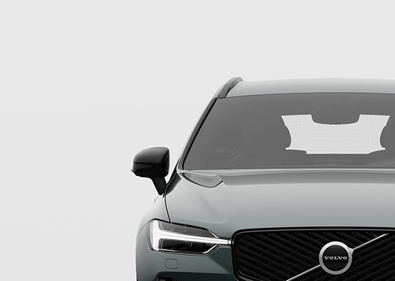 Volvo XC60 2 of 5