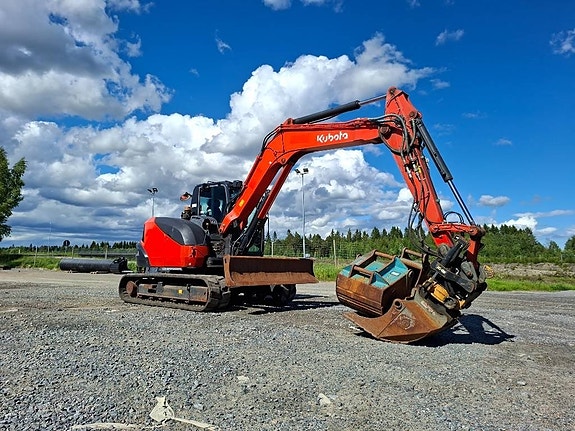 Kubota KX080-4a2 2 of 3