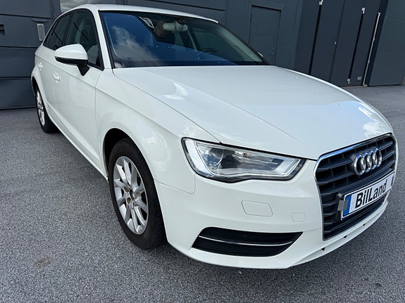 Audi A3 3 of 12