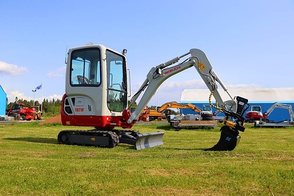 Takeuchi TB216 6 of 8