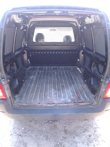 Peugeot Partner 4 of 5