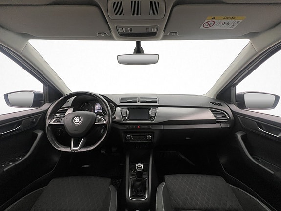 Skoda Fabia 10 of 27