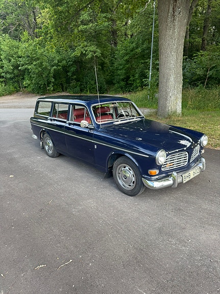 Volvo Amazon 2 of 5