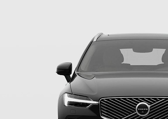 Volvo XC60 2 of 5