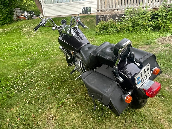 Kawasaki Vulcan 1500 3 of 4