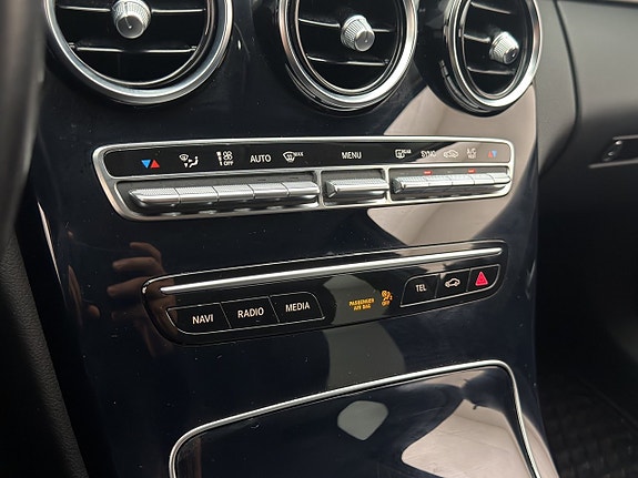 Mercedes-Benz C220 20 of 30