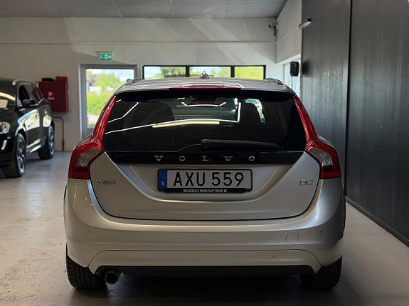 Volvo V60 22 of 23
