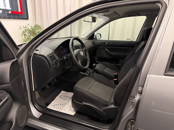 Volkswagen Golf IV 8 of 23
