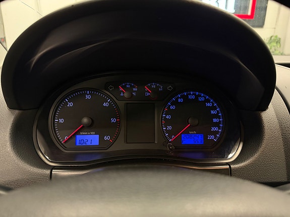 Volkswagen Polo 11 of 19