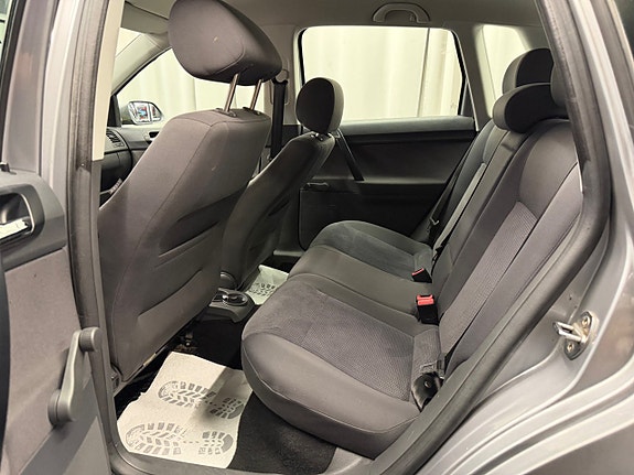 Volkswagen Polo 15 of 19